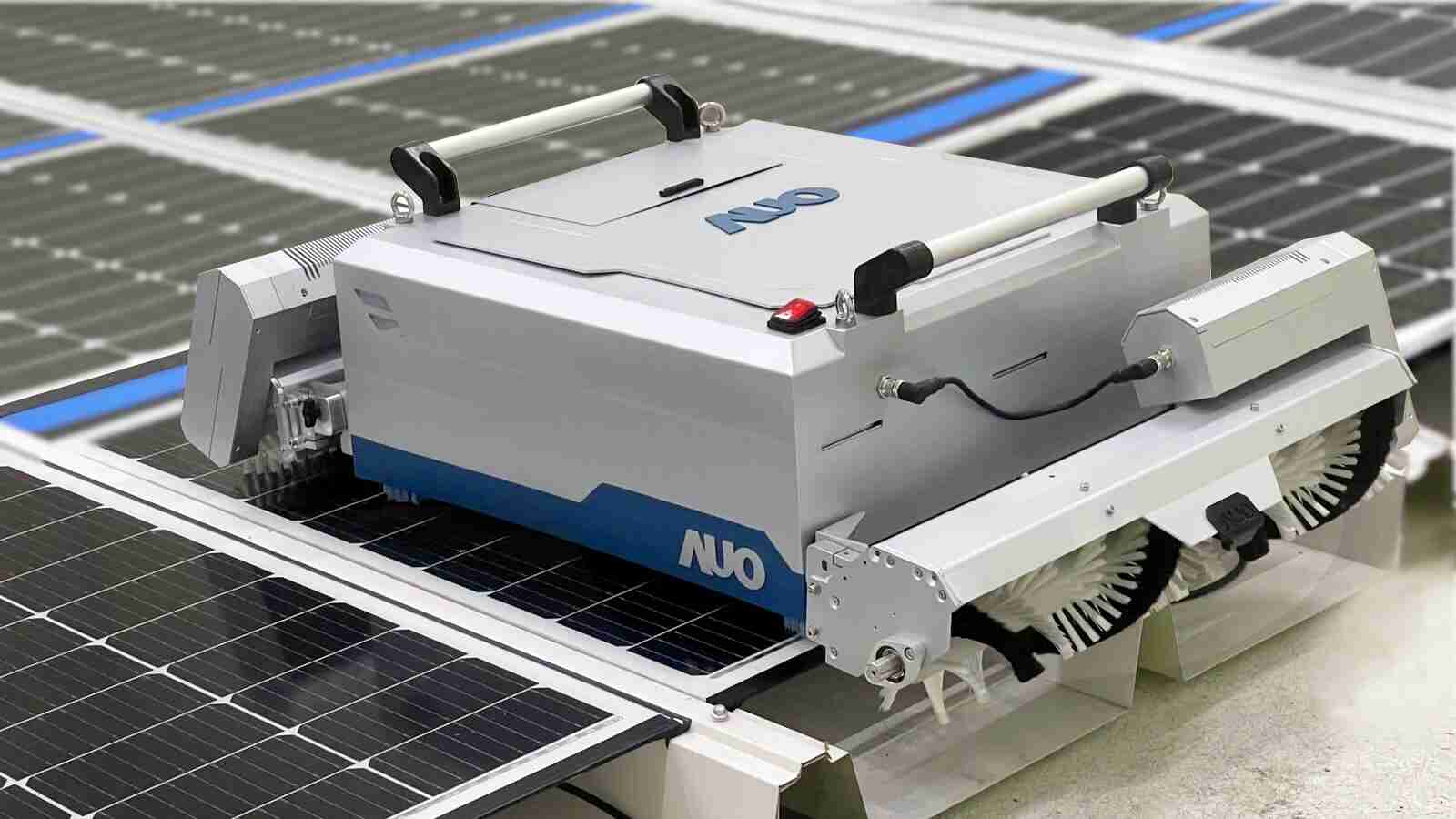 万利致力EPC场域技术升级，，，，导入清洁机器人搭配传感器与AI数据分析，，，，大幅减少维运成本